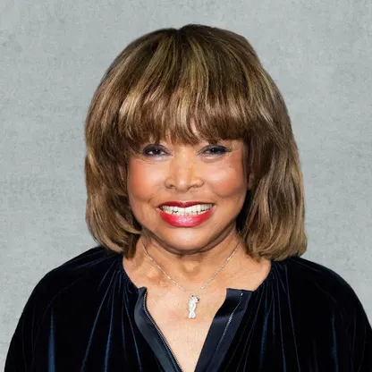 Tina Turner verso