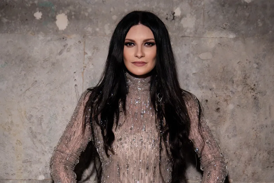 Laura Pausini verso